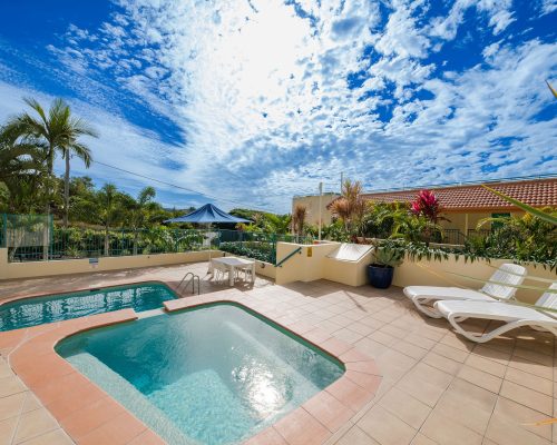 reosr tpluge pools website 2000 x 1334