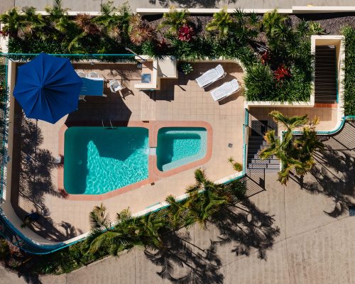 resort drone pool website 2000 x 1334